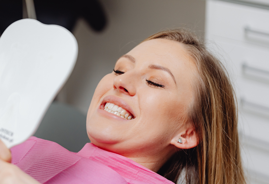 Air Flow Polishing at Dentistry 442 Rochdale